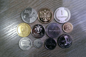 Монеты реверс